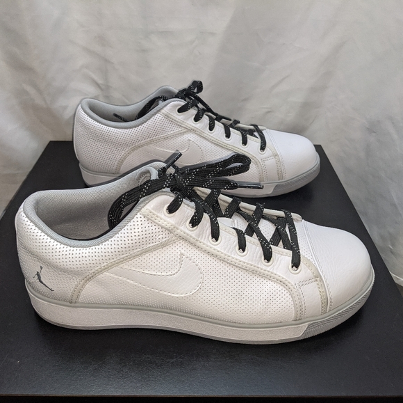 Nike Sky High Jordans Sneakers - Picture 2 of 8